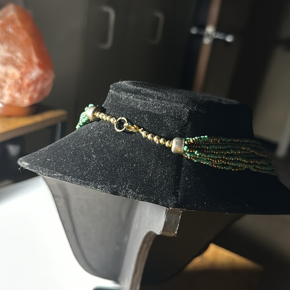 Statement  Jewelry - Picture 5 of 7